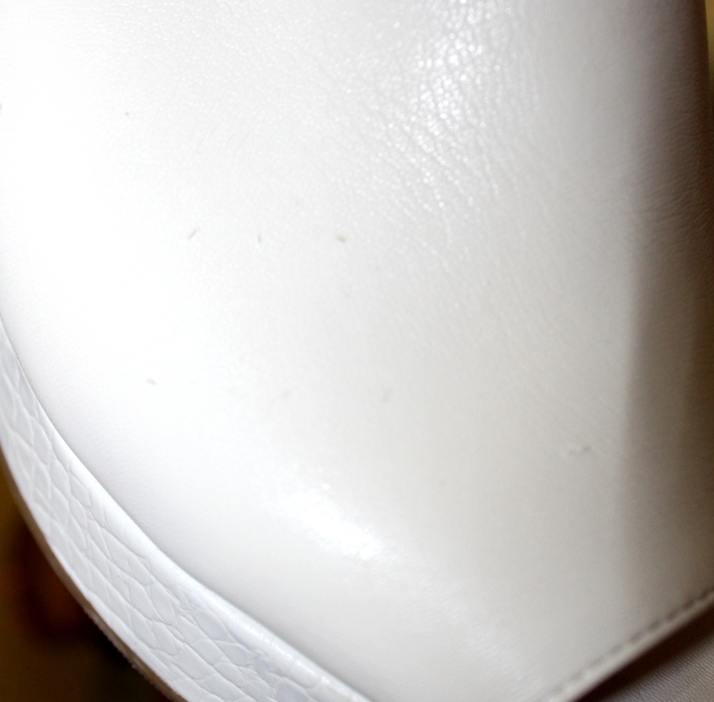 Elizabeth & James Chic White Faux Leather Open Toe Platform Clogs Mules Heels - Picture 16 of 16